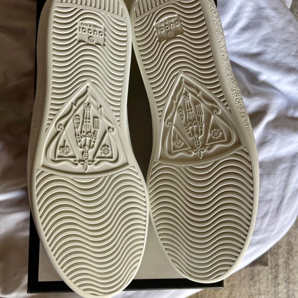 MENS GUCCI SNEAKER - Picture 3 of 3